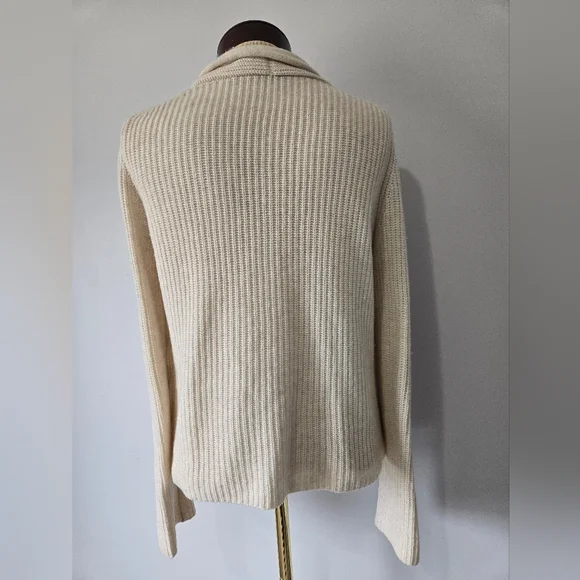 Vince  Wool And Cashmere Cream Ribbed Cardigan with Buttons. Size XS - Picture 7 of 11